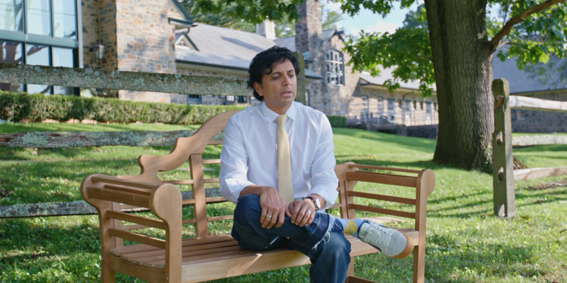 M. Night Shyamalan pakt uit met eigen YouTube-kanaal: krijgen we nu online plottwists?