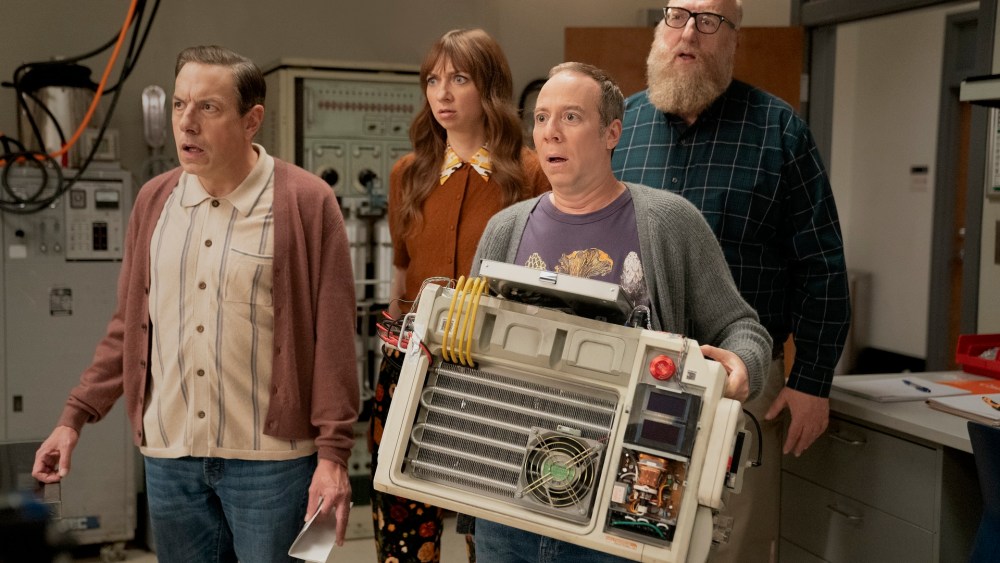 Stuart mag nog even blijven klungelen: HBO Max bestelt nu al tweede seizoen van Stuart Fails to Save the Universe
